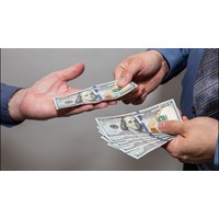 Đòi vợ bồi thường vì có thai với người khác có được không?