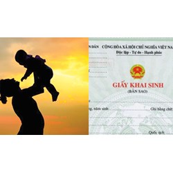 Có được thay tên mẹ trong giấy khai sinh của con không?