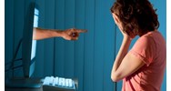 Đăng status trên mạng xã hội nói xấu vợ/ chồng có bị phạt không?