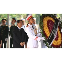 Mức phạt khi tổ chức hoạt động vui chơi vào ngày Quốc tang