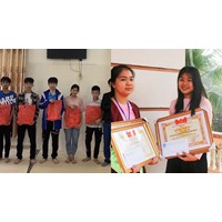 Thưởng học sinh trường dân tộc nội trú nếu đạt kết quả từ khá trở lên