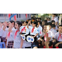 Viết cảm nghĩ của em về môi trường học tập mới Văn lớp 6