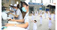 Cán bộ, công chức y tế phải tập thể dục trong lúc giải lao