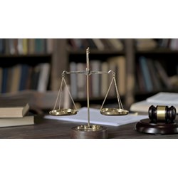 Lựa chọn bản án hành chính có hiệu lực phát triển thành án lệ