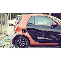 Mức thuế suất thuế tiêu thụ đặc biệt đối với xe ô tô điện chạy bằng pin