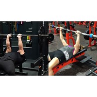 Mách bạn 13 bài tập săn chắc ngực đơn giản, hiệu quả nhất