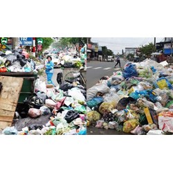Phải thông báo trước khi đóng bãi chôn lấp chất thải rắn sinh hoạt?