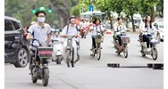 Dưới 18 tuổi tham gia đua xe đạp điện bị xử phạt hành chính thế nào