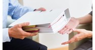 Có bắt buộc phải bàn giao công việc khi xin nghỉ việc không?