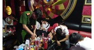 Cần làm gì khi công an xã kiểm tra quán Karaoke