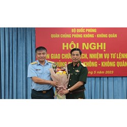 Tư lệnh quân chủng hưởng phụ cấp phục vụ mức bao nhiêu?