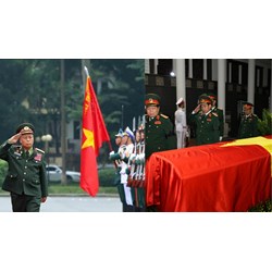 Những ai được đưa tang Thượng tướng Quân đội nhân dân Việt Nam?
