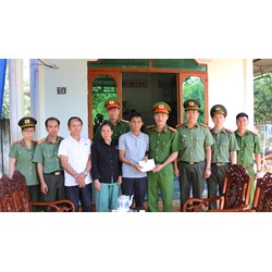 Qũy nghĩa tình đồng đội CAND vận động quyên góp đối với các đối tượng nào?