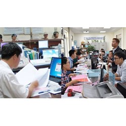 Viên chức cam kết làm việc lâu dài được mua thêm bao nhiêu cổ phần?