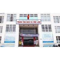 Tên của trung tâm dịch vụ việc làm có được đặt bằng tiếng nước ngoài