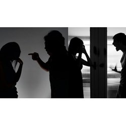Người bị bạo lực gia đình có quyền giữ bí mật cá nhân, bí mật gia đình không?