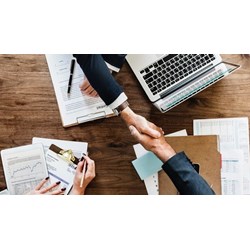 Quy định về phương pháp lập và trách nhiệm ghi Hợp đồng ủy thác?