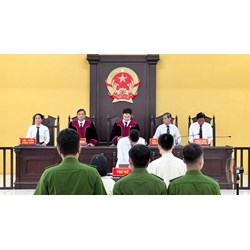 Số lượng người Ủy ban Thẩm phán Tòa án quân sự trung ương