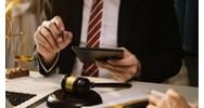 Phải có chữ ký của ai tại biên bản xác minh điều kiện thi hành án do Thừa phát lại lập