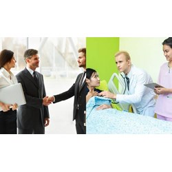 Tiêu chuẩn người phiên dịch cho người khám bệnh nước ngoài từ 1/1/2024