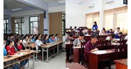 Phải bồi hoàn kinh phí hỗ trợ học tập khi có 02 năm công tác trong ngành giáo dục
