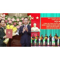 Người trao Quyết định thăng quân hàm Trung tướng cho Chính ủy Bộ Tư lệnh TPHCM