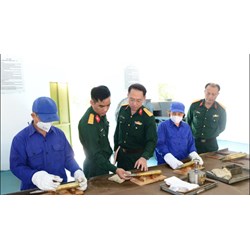 Nhiệm vụ, quyền hạn của cán bộ an toàn, bảo hộ lao động tại đơn vị Bộ Quốc phòng