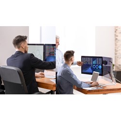 Thương nhân nước ngoài đổi địa chỉ Chi nhánh phải điều chỉnh Giấy phép?