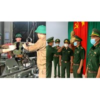Viên chức quốc phòng chuyển ngành nghỉ hưu có được phụ cấp thâm niên?