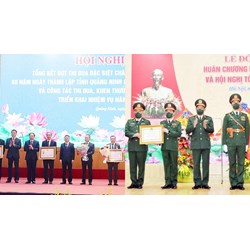 Thưởng Huân chương Lao động cho cá nhân tập thể về thành tích đột xuất