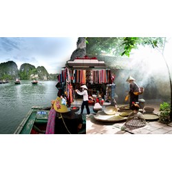 Suy nghĩ của em về sự cần thiết phải gắn bó với quê hương xứ sở
