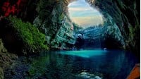 Thuyết minh về hệ thống hang động ở miền Trung Việt Nam hay nhất