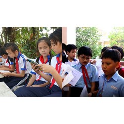 Các em học sinh lớp 6 có được quyền khiếu nại nhà trường hay không?