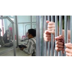 Đơn xin gặp mặt người bị tạm giam có cần xác nhận của Ủy ban xã?