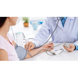 Có thể điều chỉnh thông tin cá nhân trong chứng chỉ hành nghề KCB không