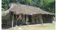 Hộ nghèo không có đất ở có được Nhà nước xem xét cấp đất không?