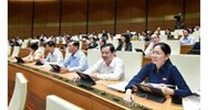 Chấm dứt tư cách thành viên hợp danh của công chứng viên khi nào?