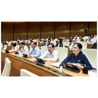 Chấm dứt tư cách thành viên hợp danh của công chứng viên khi nào?