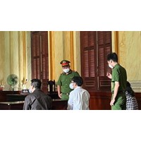 Vô ý làm lộ bí mật công tác có bị truy cứu trách nhiệm hình sự?