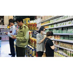 Hạn chế thị trường tiêu thụ sản phẩm có lợi cho người tiêu dùng?