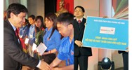Ai là người sáng lập Quỹ Hỗ trợ và Phát triển Sinh viên Việt Nam?