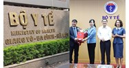 Ai quyết định biên chế của Vụ Bảo hiểm y tế thuộc Bộ Y tế?