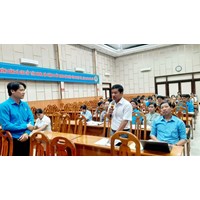 Điều kiện bố trí cán bộ công đoàn chuyên trách tại công đoàn cơ sở