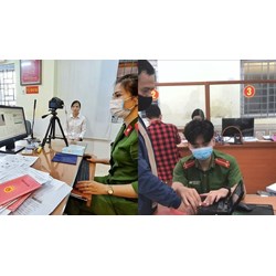 Quy định người làm công tác quản lý căn cước bao gồm những ai?
