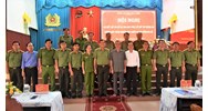 Công an chính quy được bố trí về xã được kết nạp vào Công đoàn xã không?
