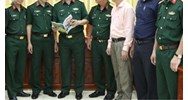 Sĩ quan quân đội giữ chức Tổng Biên tập Tạp chí Quốc phòng toàn dân