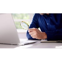 Cơ quan quản lý nhà nước ra quyết định từ chối cấp Thẻ giám định viên khi nào?
