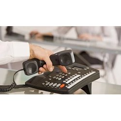 Khi thay đổi nội dung đăng ký mà không bổ sung số điện thoại doanh nghiệp thì hồ sơ có bị trả không?