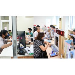 Hội đồng kỷ luật viên chức gồm những ai và có bao nhiêu người?