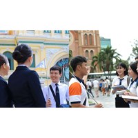 Yêu cầu về ngoại ngữ của hướng dẫn viên văn hóa hạng 3 chuyên ngành văn hóa cơ sở
